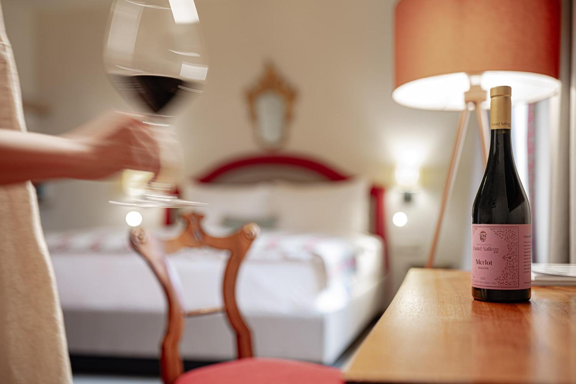 Castel Sallegg Suites Adults Only Калдаро Екстериор снимка